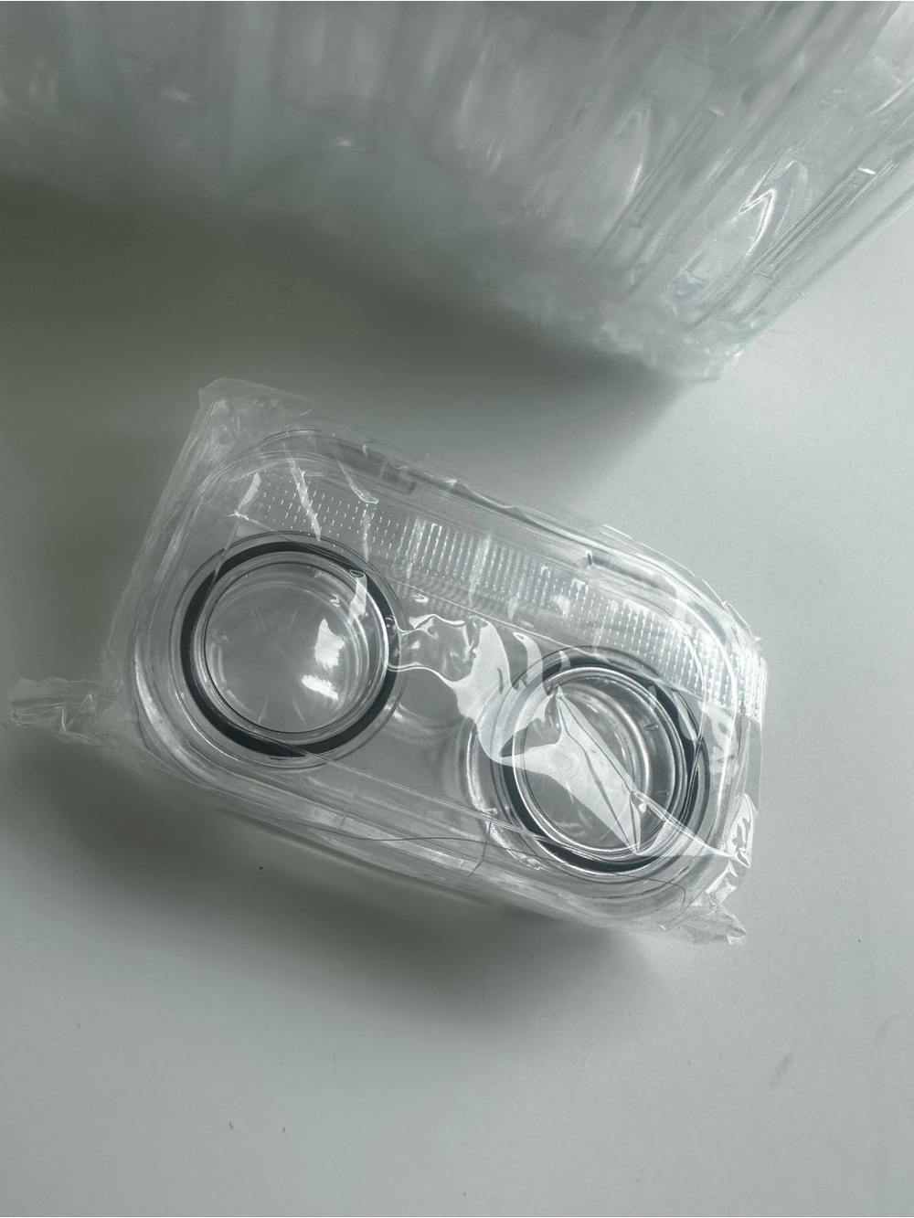 8 Clear Travel Contact Lens Case - Transparent Protective Pair